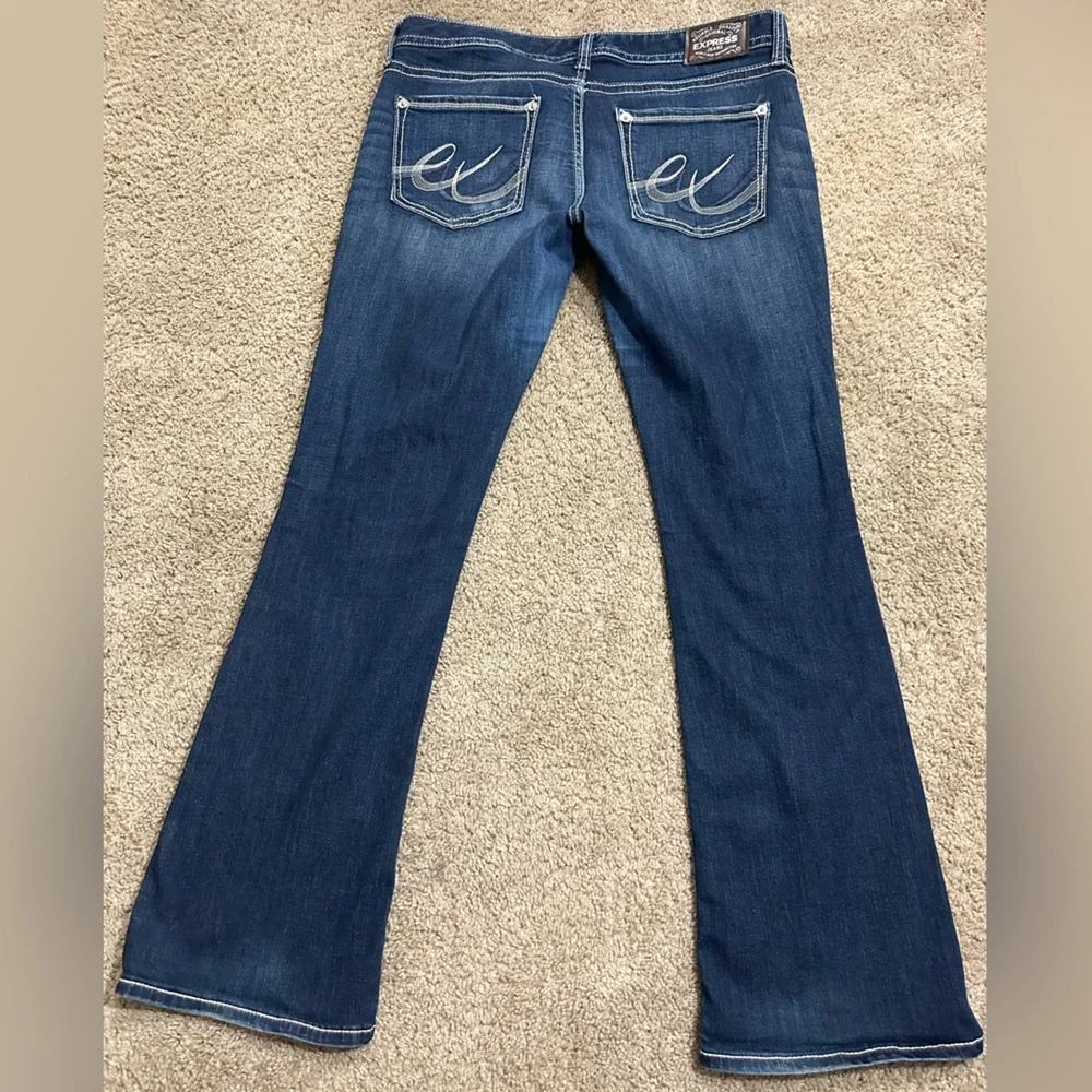 Express Jean, Boot Low Rise size 12 - Picture 2 of 8